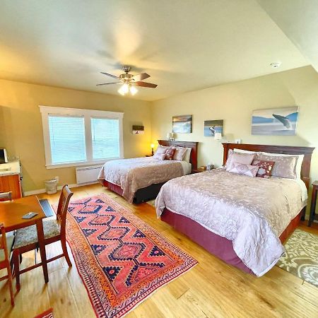 Friday Harbor Grand Bed & Breakfast エクステリア 写真