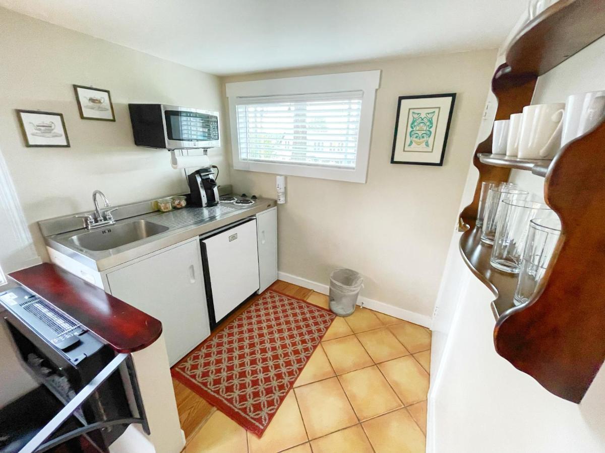 Friday Harbor Grand Bed & Breakfast エクステリア 写真