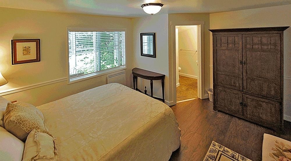 Friday Harbor Grand Bed & Breakfast エクステリア 写真