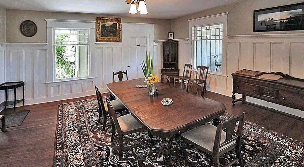 Friday Harbor Grand Bed & Breakfast エクステリア 写真