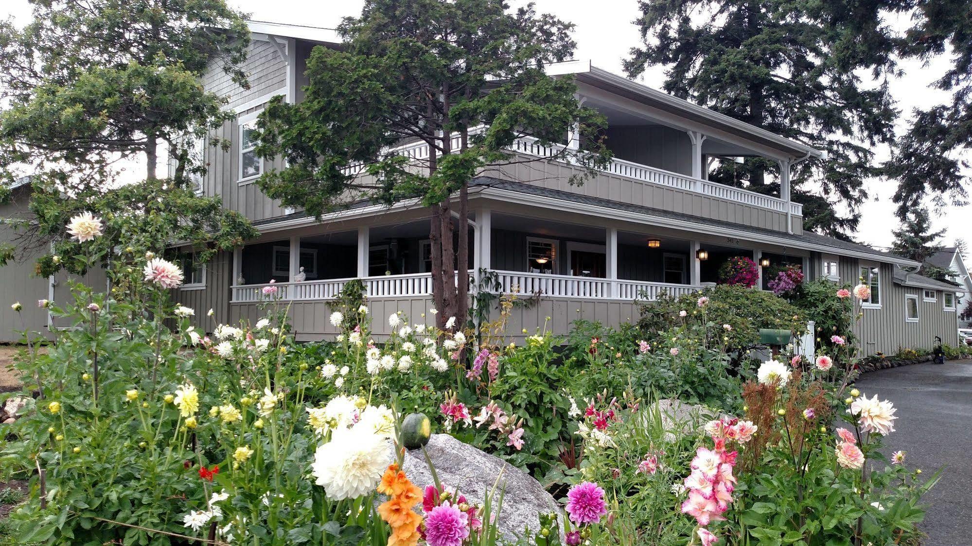 Friday Harbor Grand Bed & Breakfast エクステリア 写真